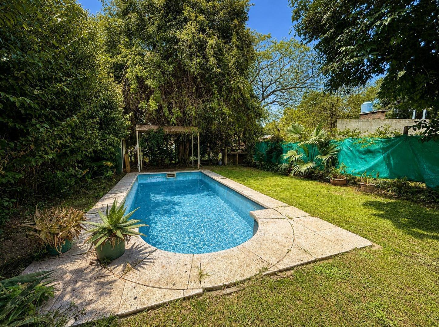 Foto de venta casa funes 2 dormitorios pileta, imagen 1