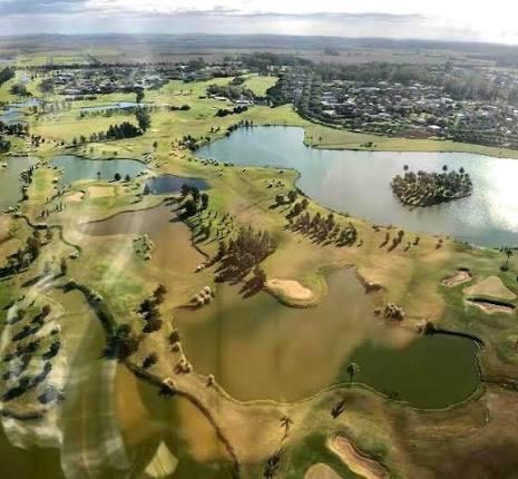 Foto de Venta casa Funes Kentucky club de campo 5 dormitorios, imagen 5