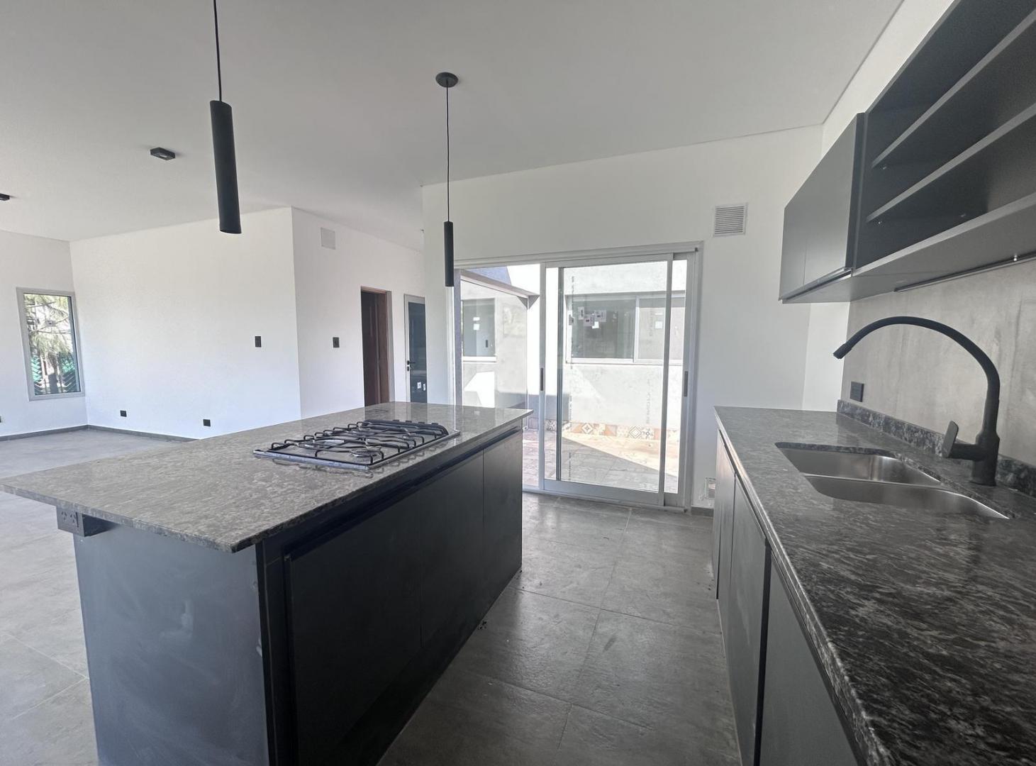 Foto de Venta casa Pueblo Esther barrio cerrado Brisanova 2 dormitorios estrenar, imagen 2