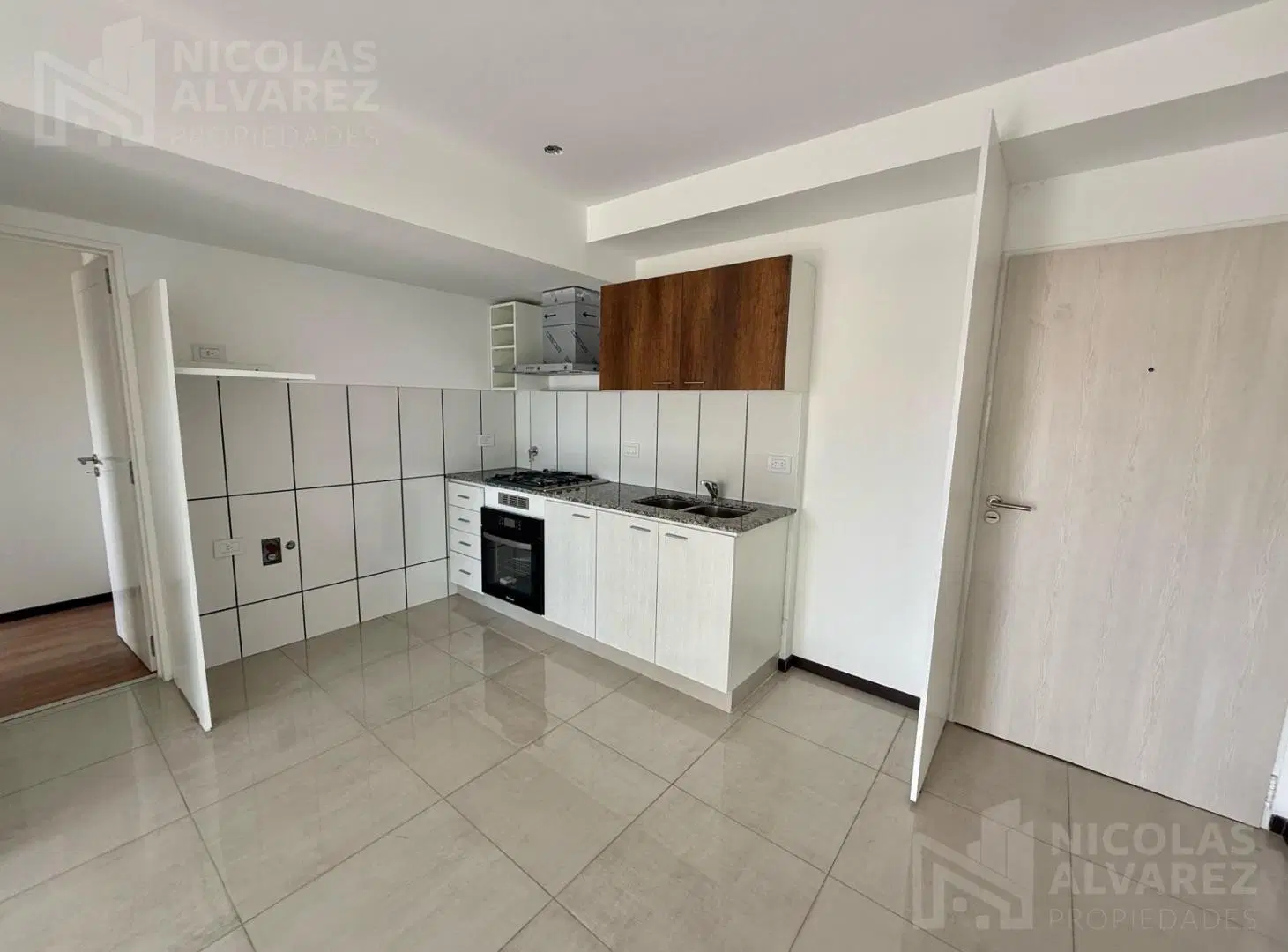 Excelente Departamento 2 ambientes en alquiler! - Haedo Sur 5