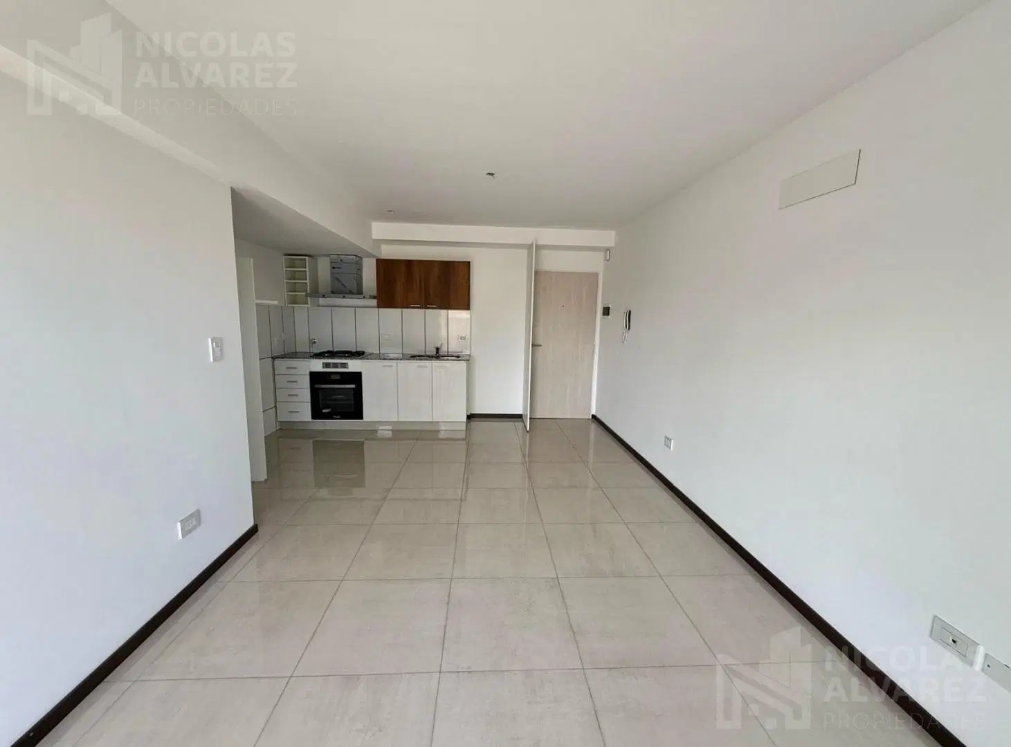 Excelente Departamento 2 ambientes en alquiler! - Haedo Sur 1