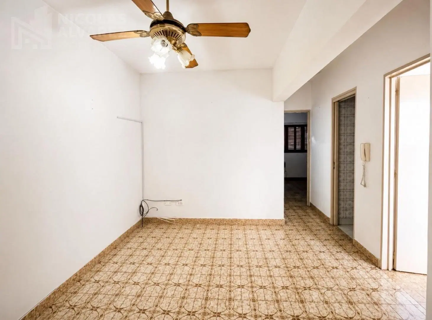 Venta Departamento 2 ambientes con patio - Ramos Sur 4