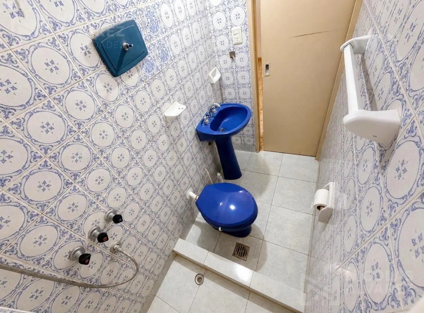 Venta Departamento 2 ambientes con patio - Ramos Sur 3
