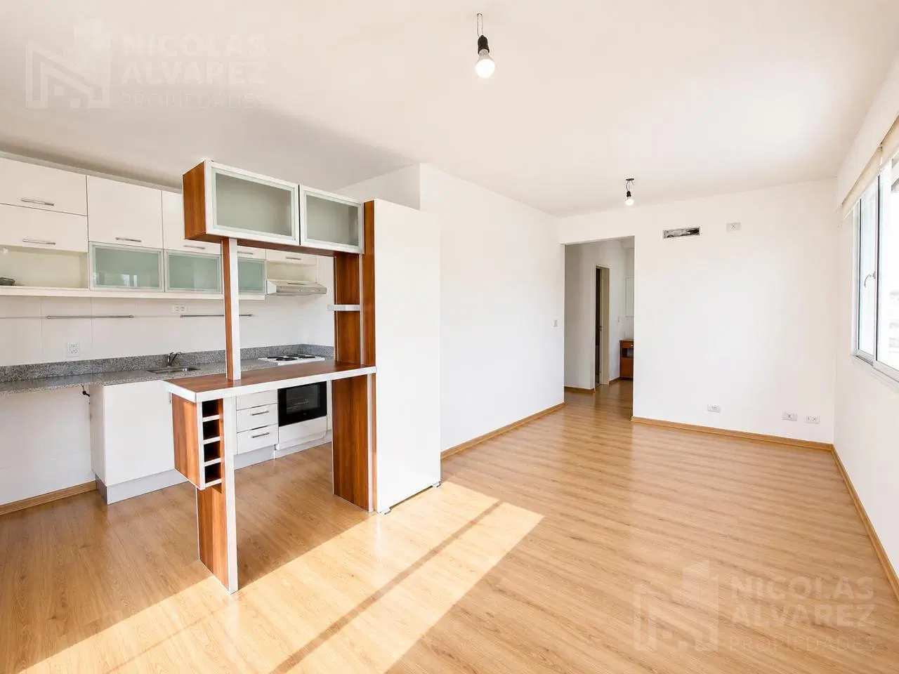 Alquiler - Departamento de dos ambientes con Cochera en Ramos Mejia 5