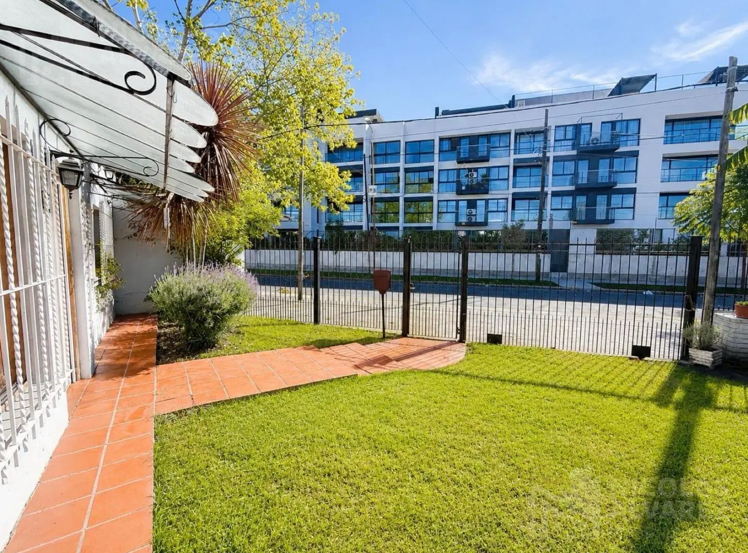 Venta Casa 3 ambientes en lote propio todo en planta baja - Villa Sarmiento 4