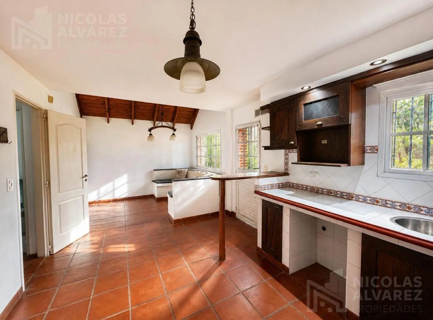 Venta PH tipo Casa 4 ambientes en Venta con gran Parque - Villa Luzuriaga 5