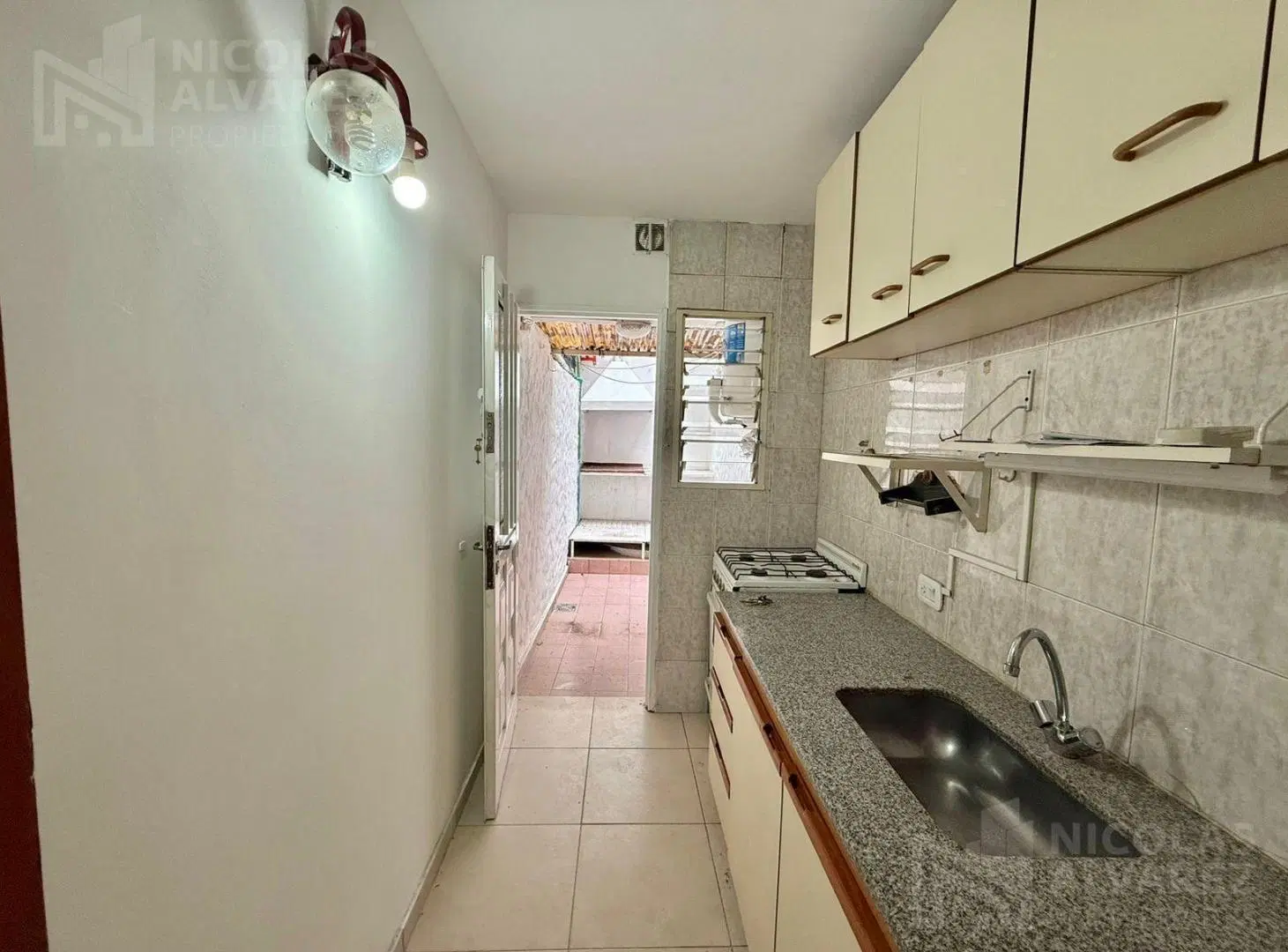 Departamento en Venta de 2 ambientes con patio! - Ramos Mejía 5