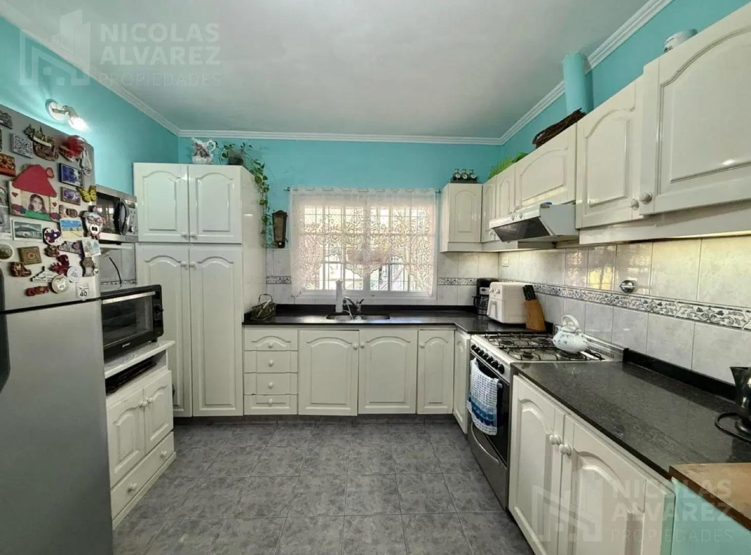 Hermosa Casa 5 ambientes en lote propio con gran parque en venta! - Haedo Norte 3