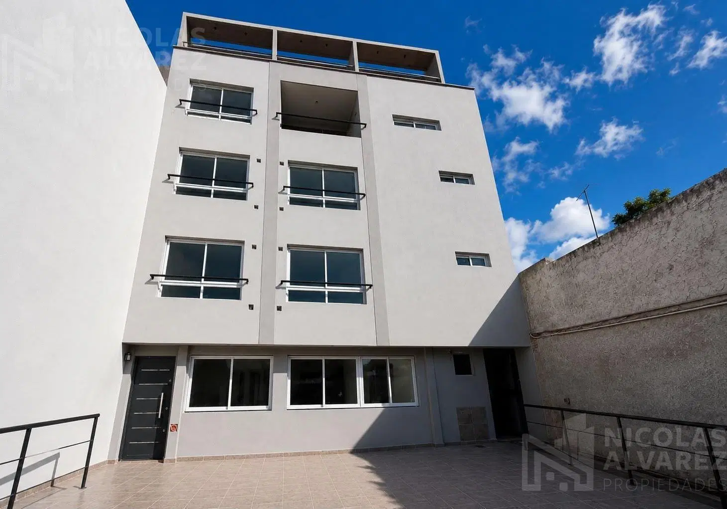 Venta Departamento 3 ambientes a estrenar con Terraza privada! - Lomas del Mirador 2