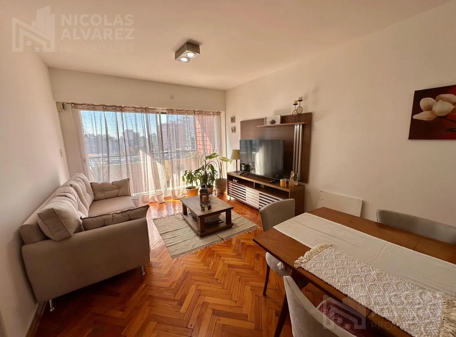 Departamento 4 ambientes con cochera en Centro de Ramos Mejia con excelente vista! 3
