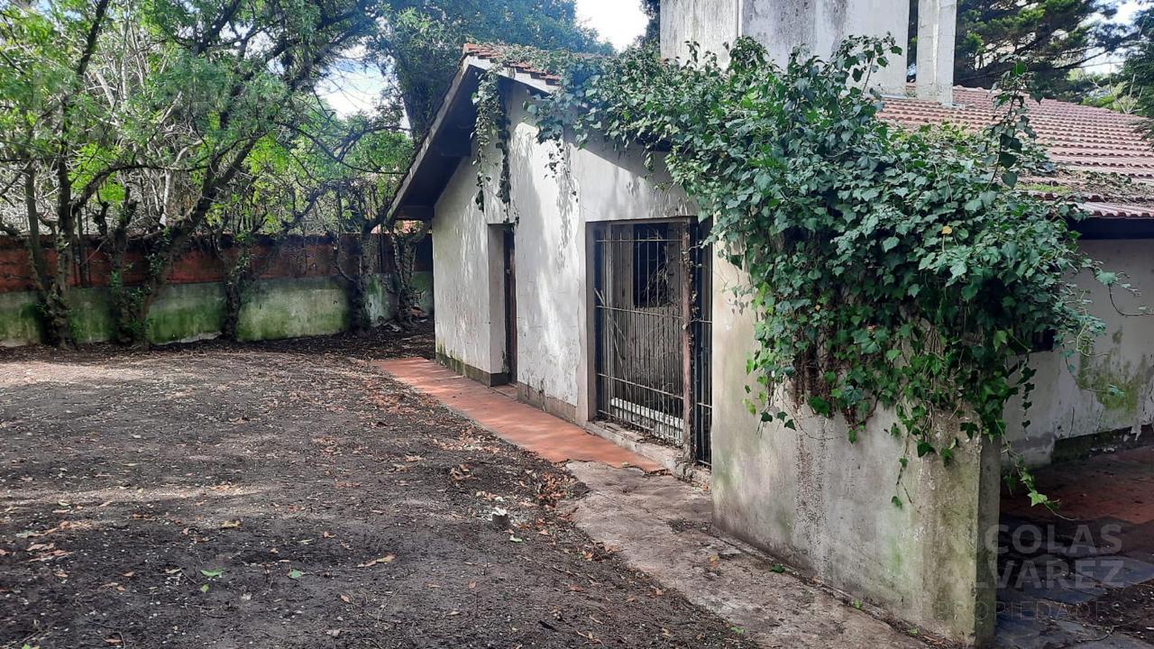 Casa 3 ambientes en venta a refaccionar ¡ideal inversor! - Villa Gesell