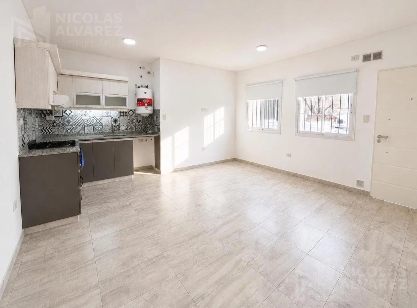 Hermoso Departamento 2 Ambientes en Alquiler Bajas Expensas - Ramos Mejía. 4