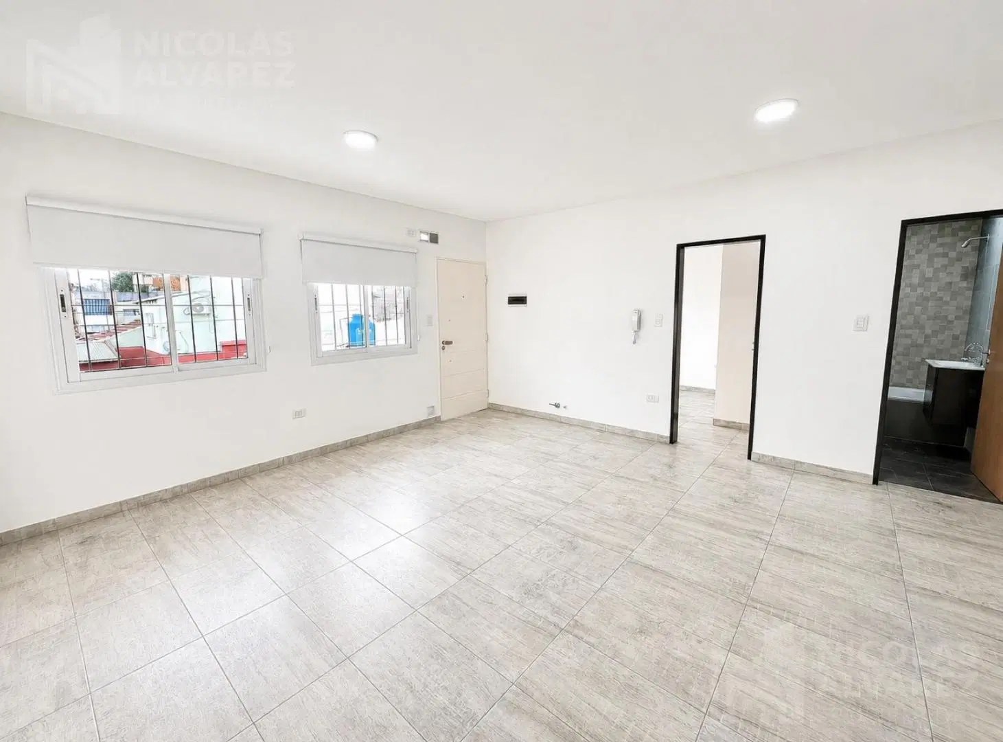Hermoso Departamento 2 Ambientes en Alquiler Bajas Expensas - Ramos Mejía. 2