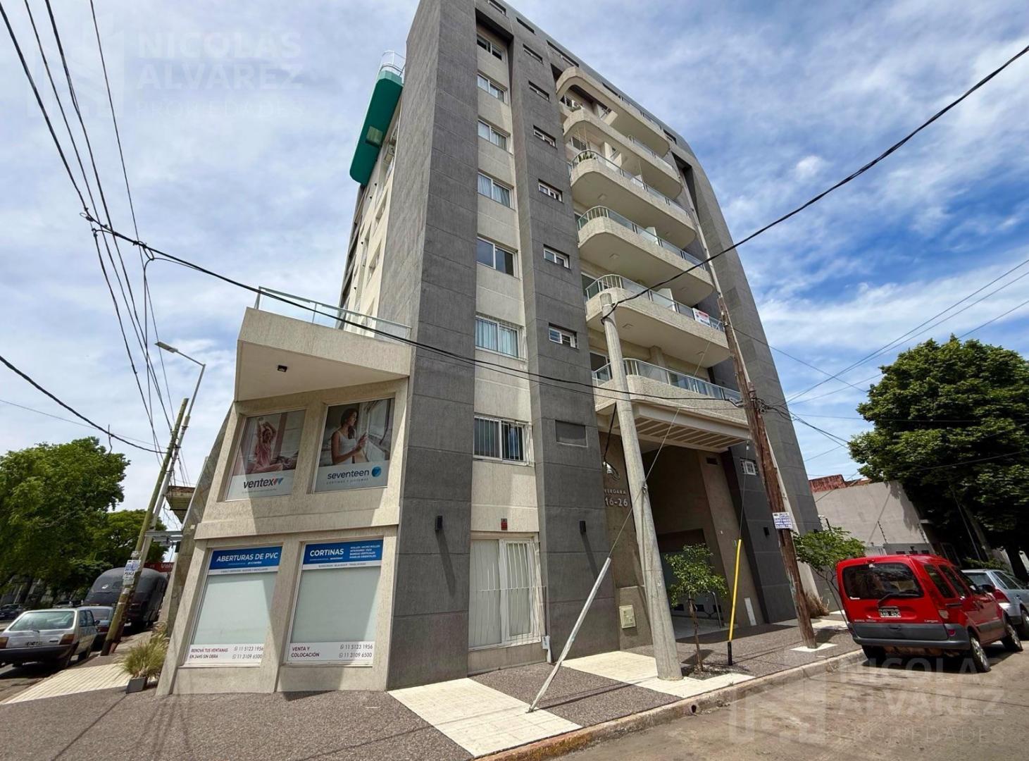 Venta Departamento 2 ambientes con balcón! - Haedo Sur