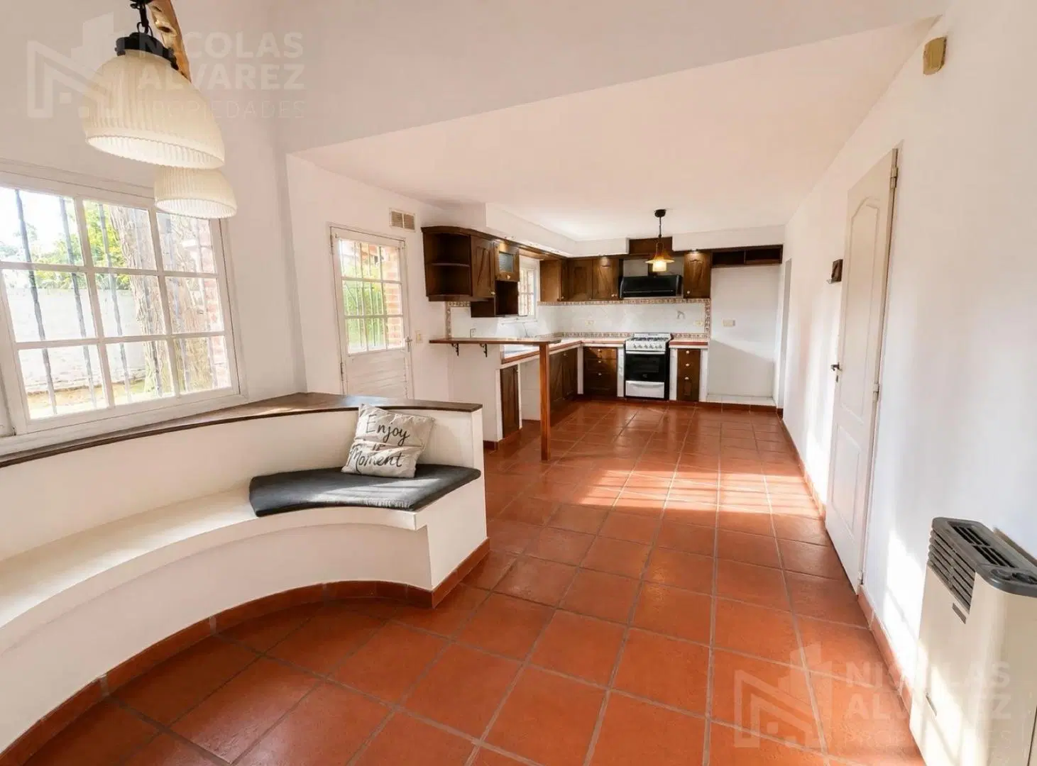 Venta PH tipo Casa 4 ambientes en Venta con gran Parque - Villa Luzuriaga 3