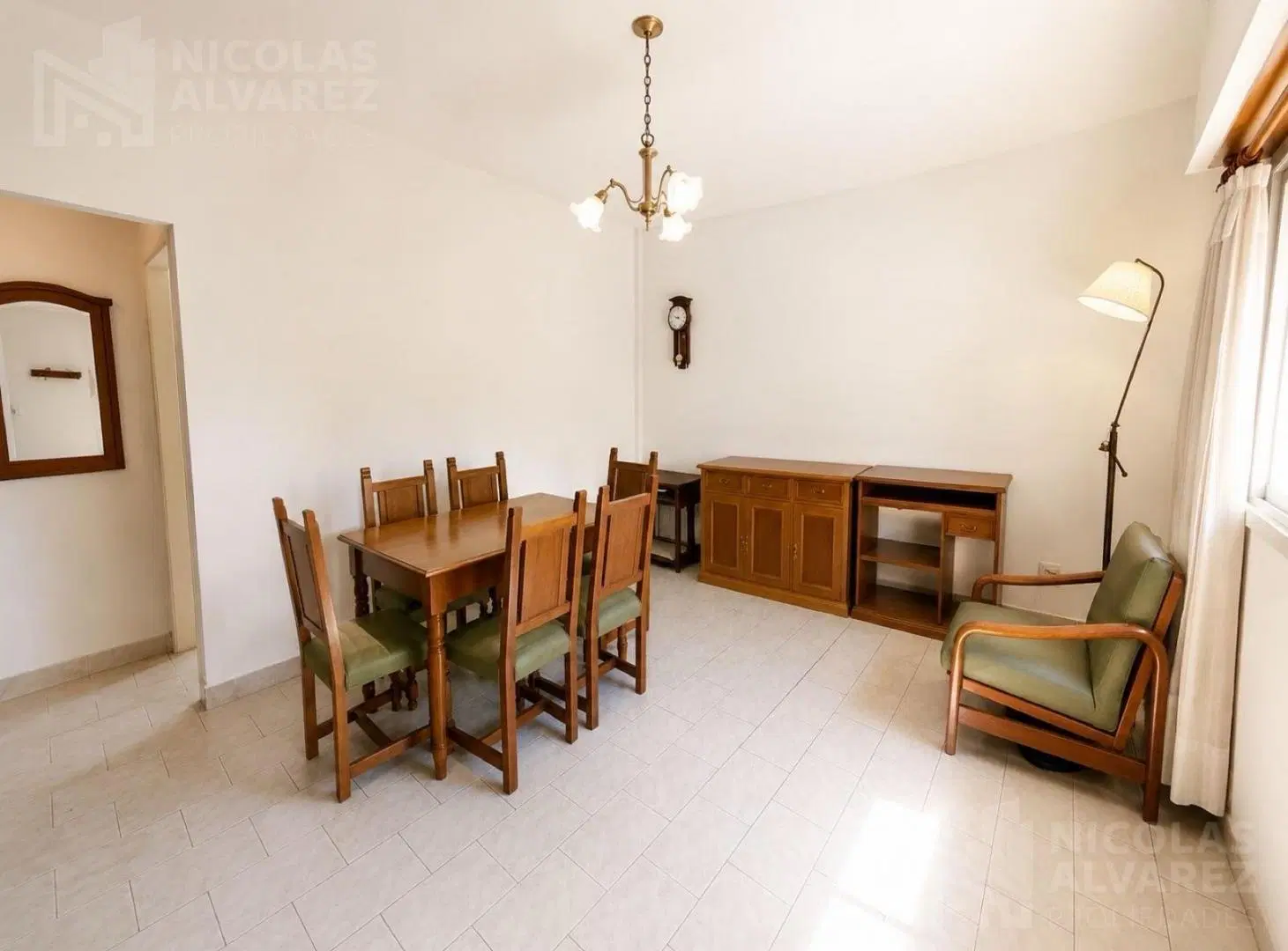 Venta Departamento 2 ambientes con balcón al frente! - Ramos Mejía 3