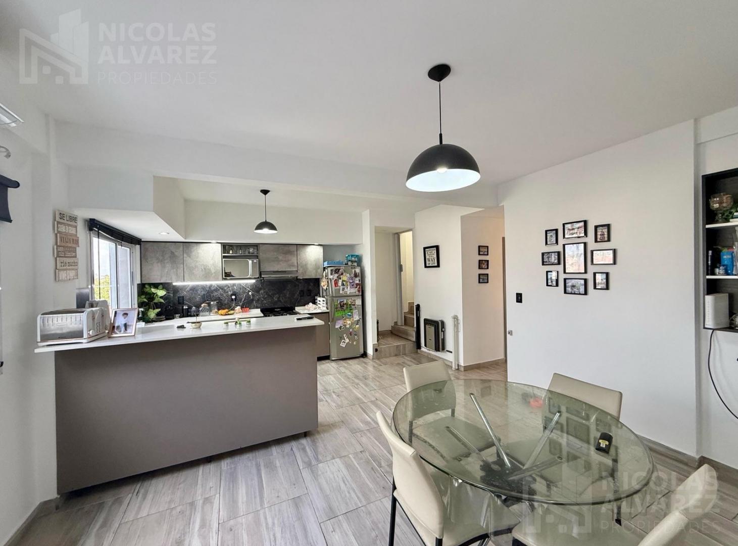 Foto de Venta Departamento 4 ambientes con terraza privada y quincho! - Villa, imagen 4