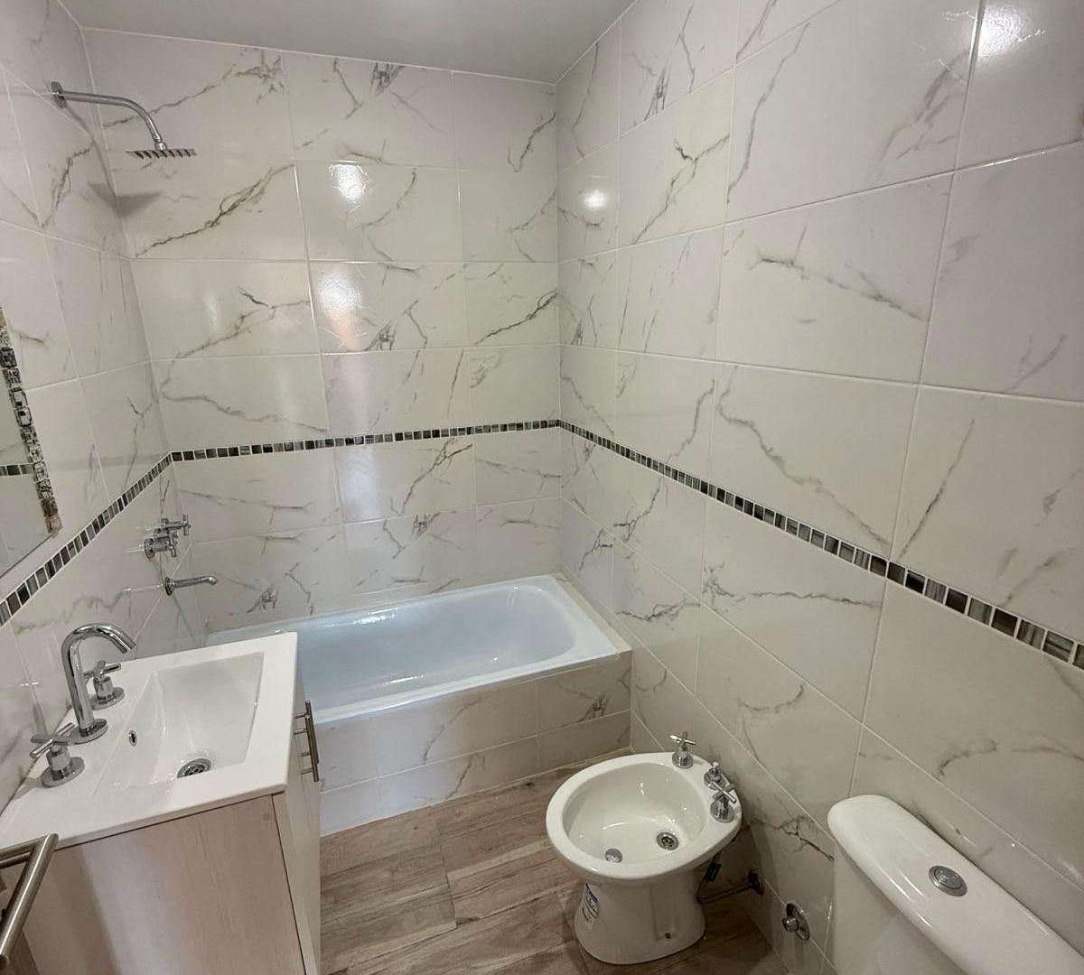 Foto de Departamento Monoambiente con cochera en Alquiler, Bajas Expensas!, imagen 5