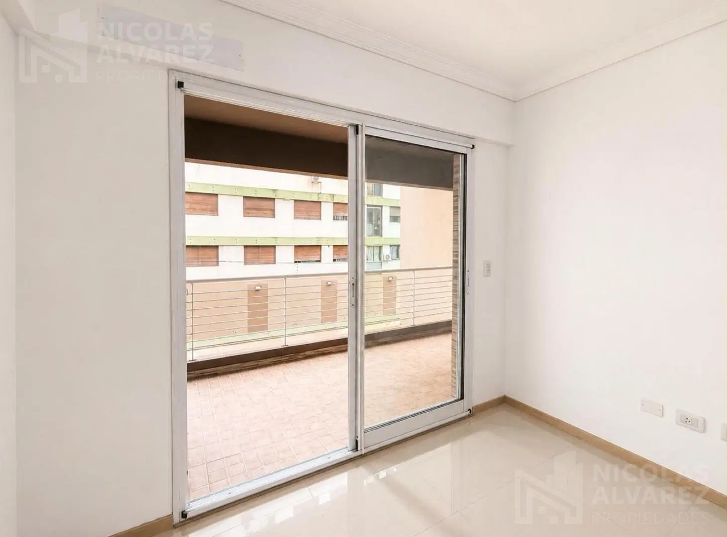 Venta Departamento 2 ambientes con balón y cochera! - Ramos Norte 5