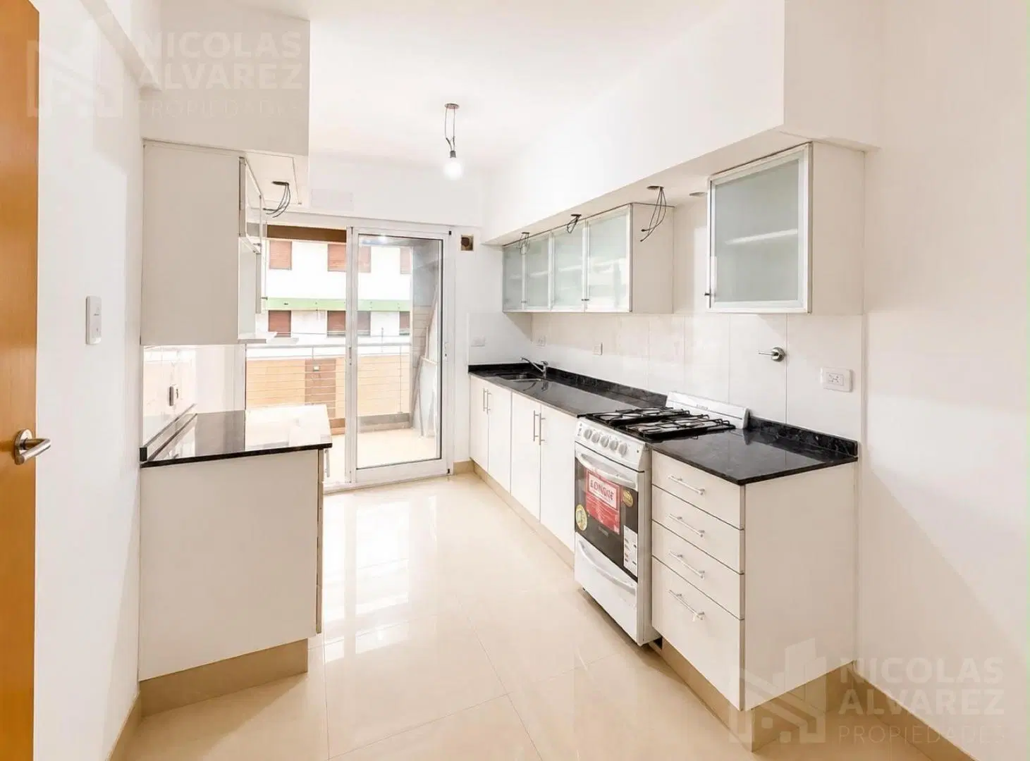 Venta Departamento 2 ambientes con balón y cochera! - Ramos Norte 4