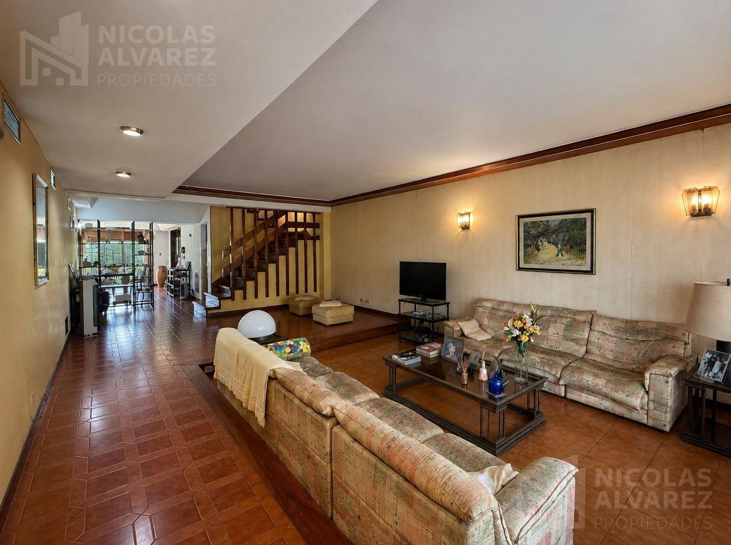Foto de Venta - Casa 4 ambientes con parque y pileta - Ramos mejía, imagen 4