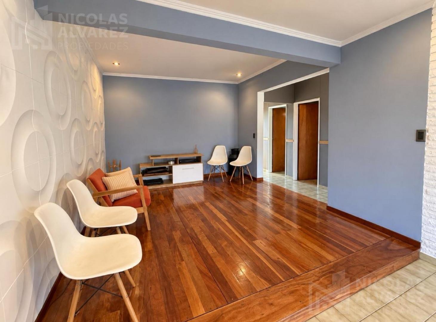 Foto de Venta PH 3 ambientes con patio y cochera! - El Palomar, imagen 2