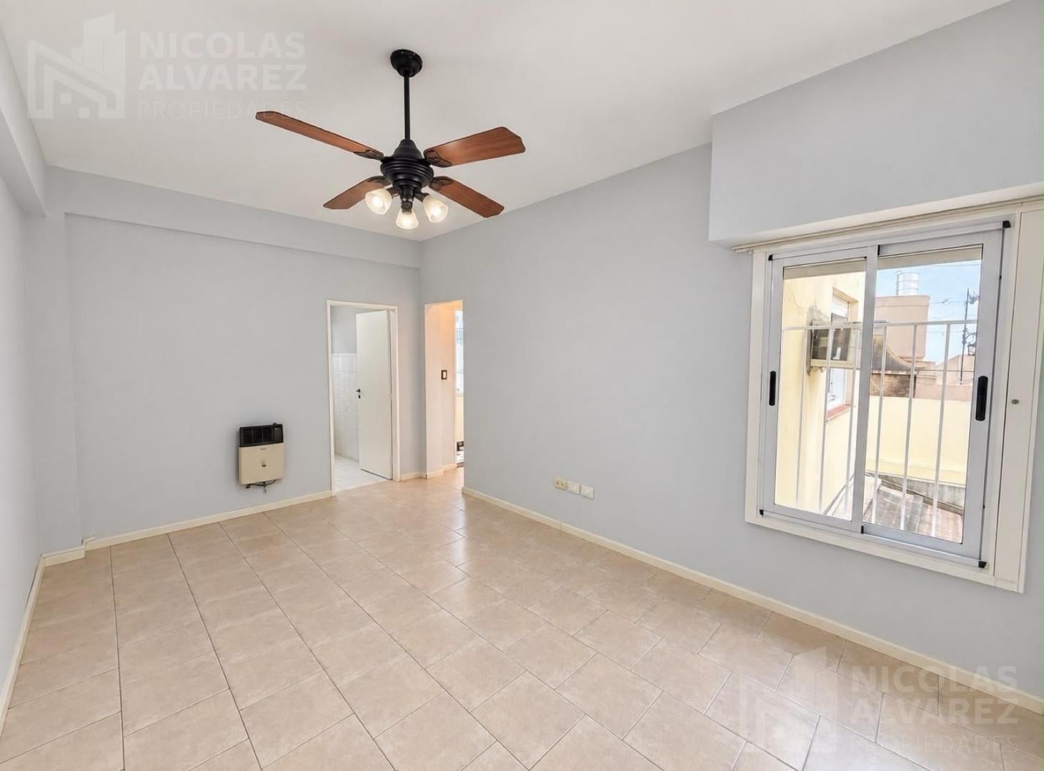 Foto de Venta Departamento 3 ambientes con lavadero! - Ramos Mejía, imagen 3