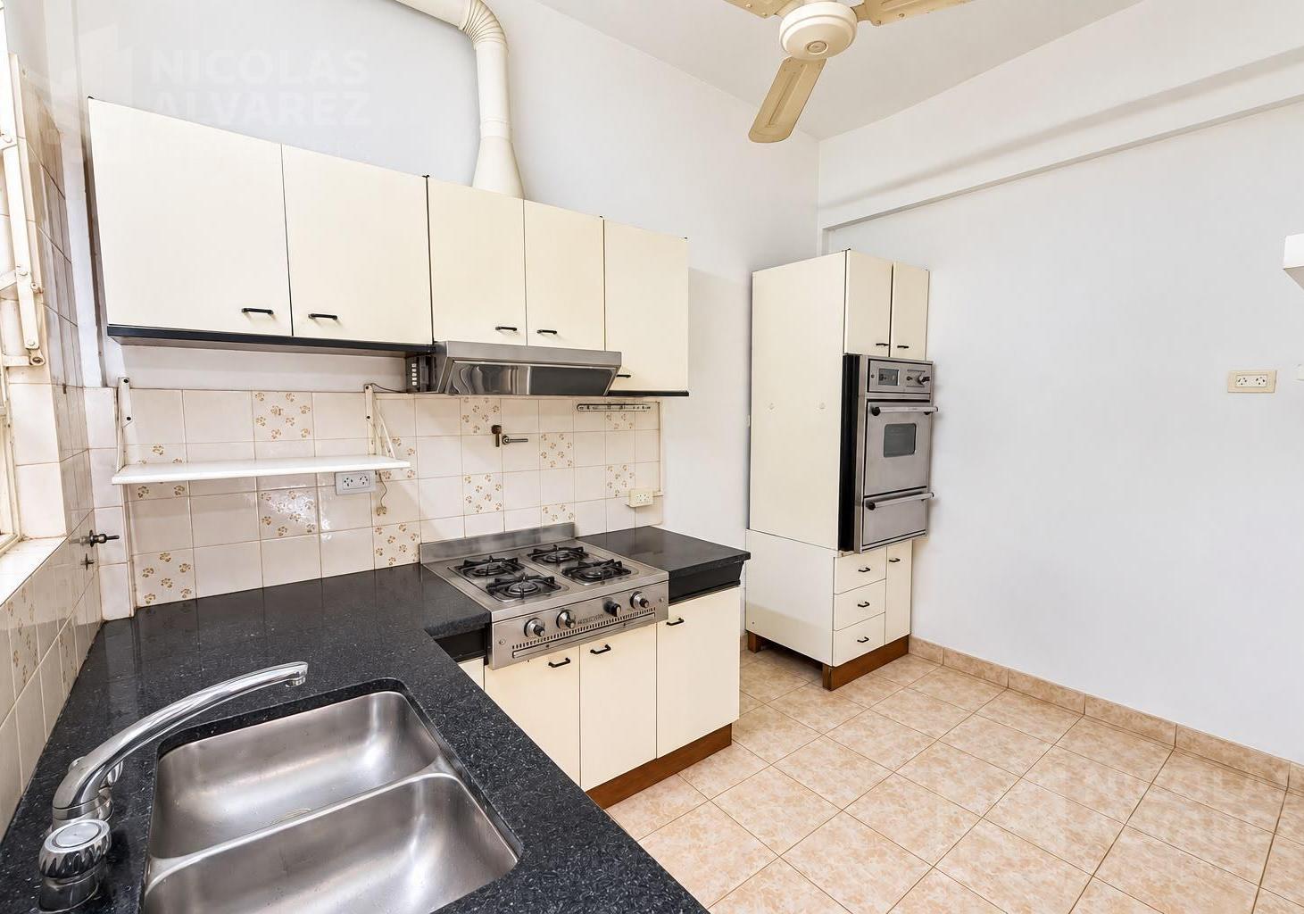 Foto de Venta PH 4 ambientes con cochera! - Ramos Mejía, imagen 5