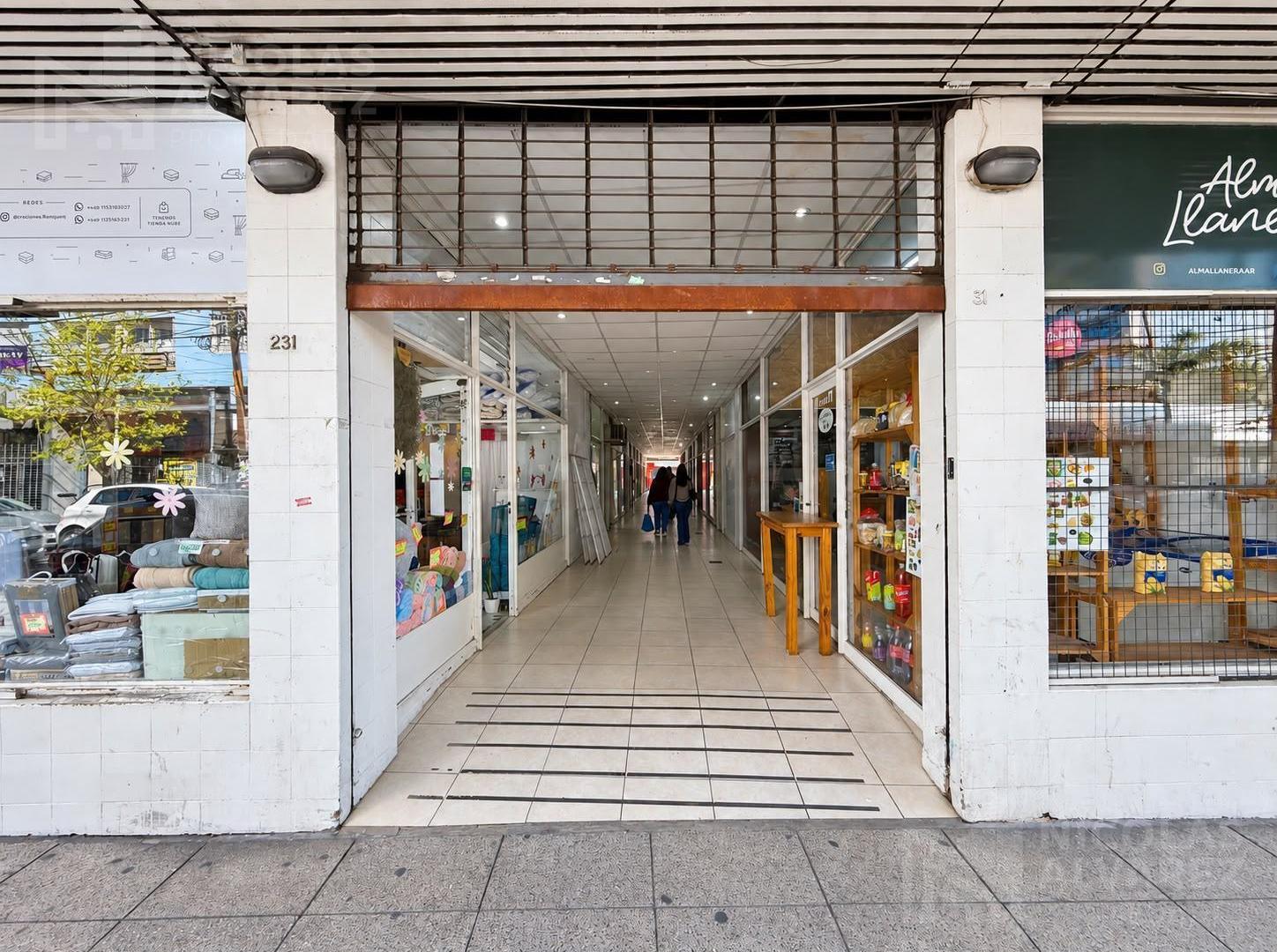 Foto de Venta Local comercial 18 m2 Ideal Inversor! - Ramos Mejía, imagen 1