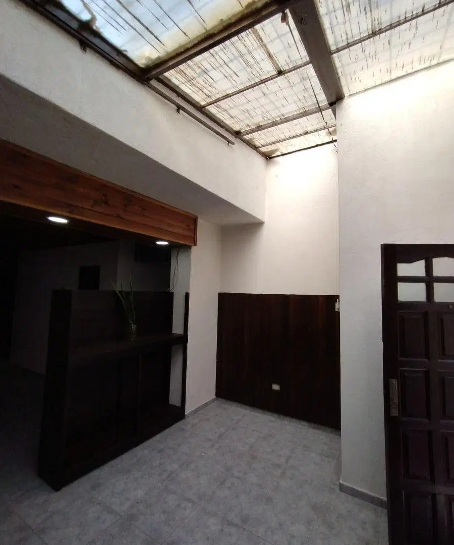 Alquiler departamento de Pasillo de 2 dormitorios, Patio cubierto y terraza Santiago 1200, Rosario 4