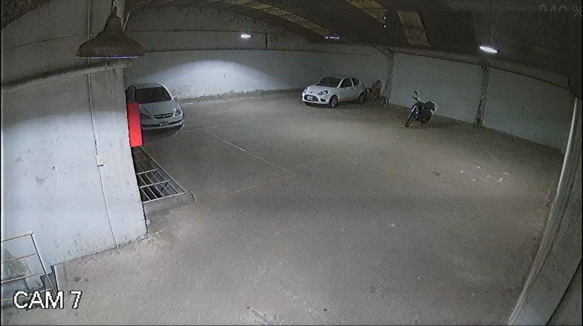 Foto de Venta de Cochera San Juan y Francia, Rosario, imagen 2
