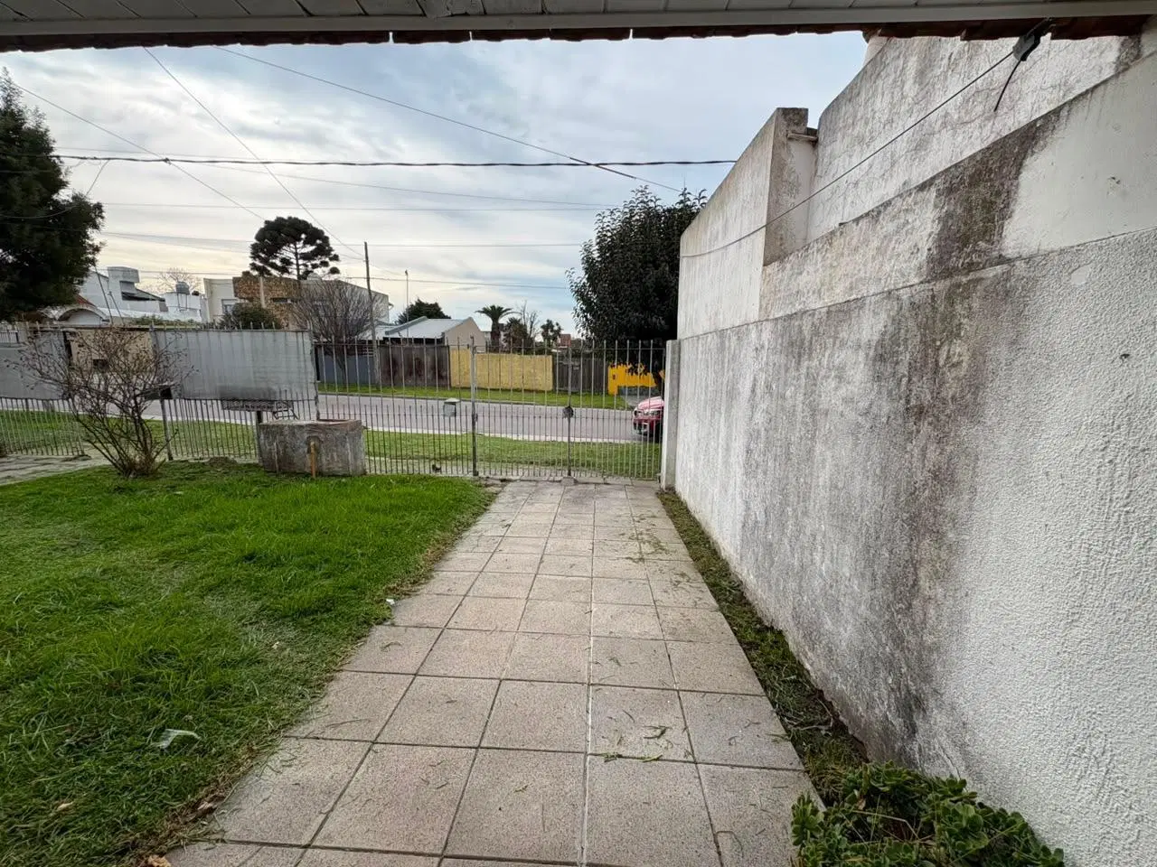 ALQUILER 24 MESES, Duplex 4 dormitorios cochera y parrilla 5