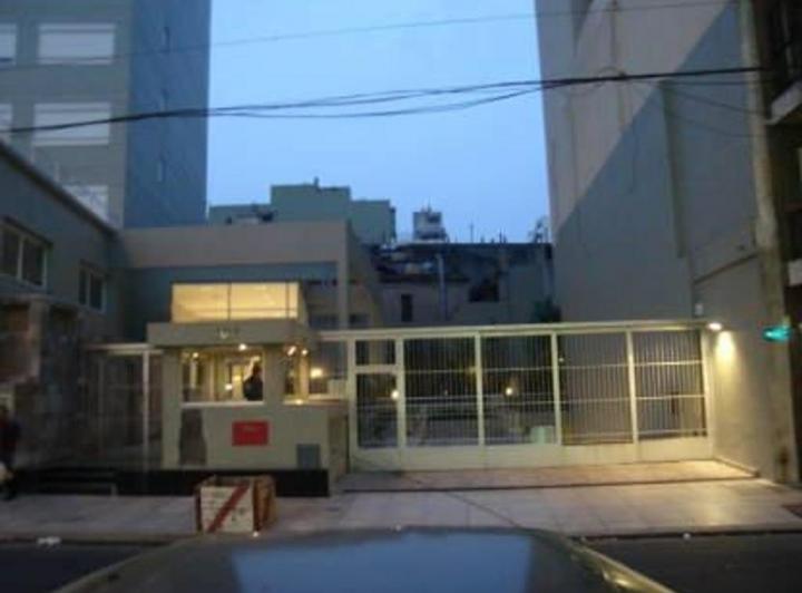 Dos ambientes equipado en edificio torre con amenities y vigilancia. 2