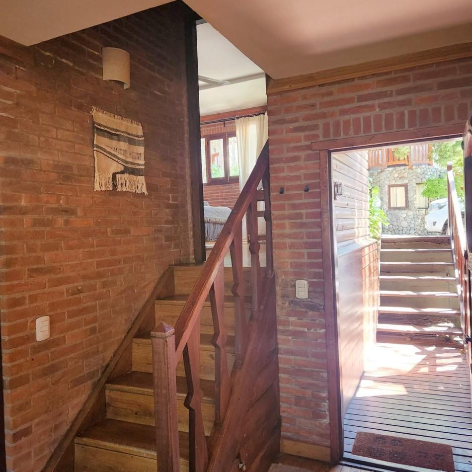 Foto de Hermosa cabaña en Carilo en complejo con amenities., imagen 5