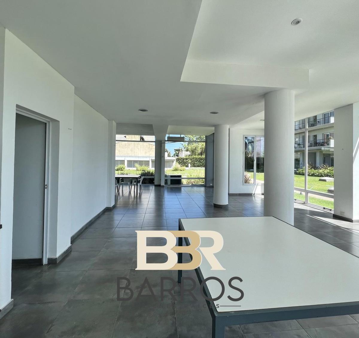 Venta Departamento Moreno 3 Amientes Balcon 2 Cocheras Sum Pileta 3