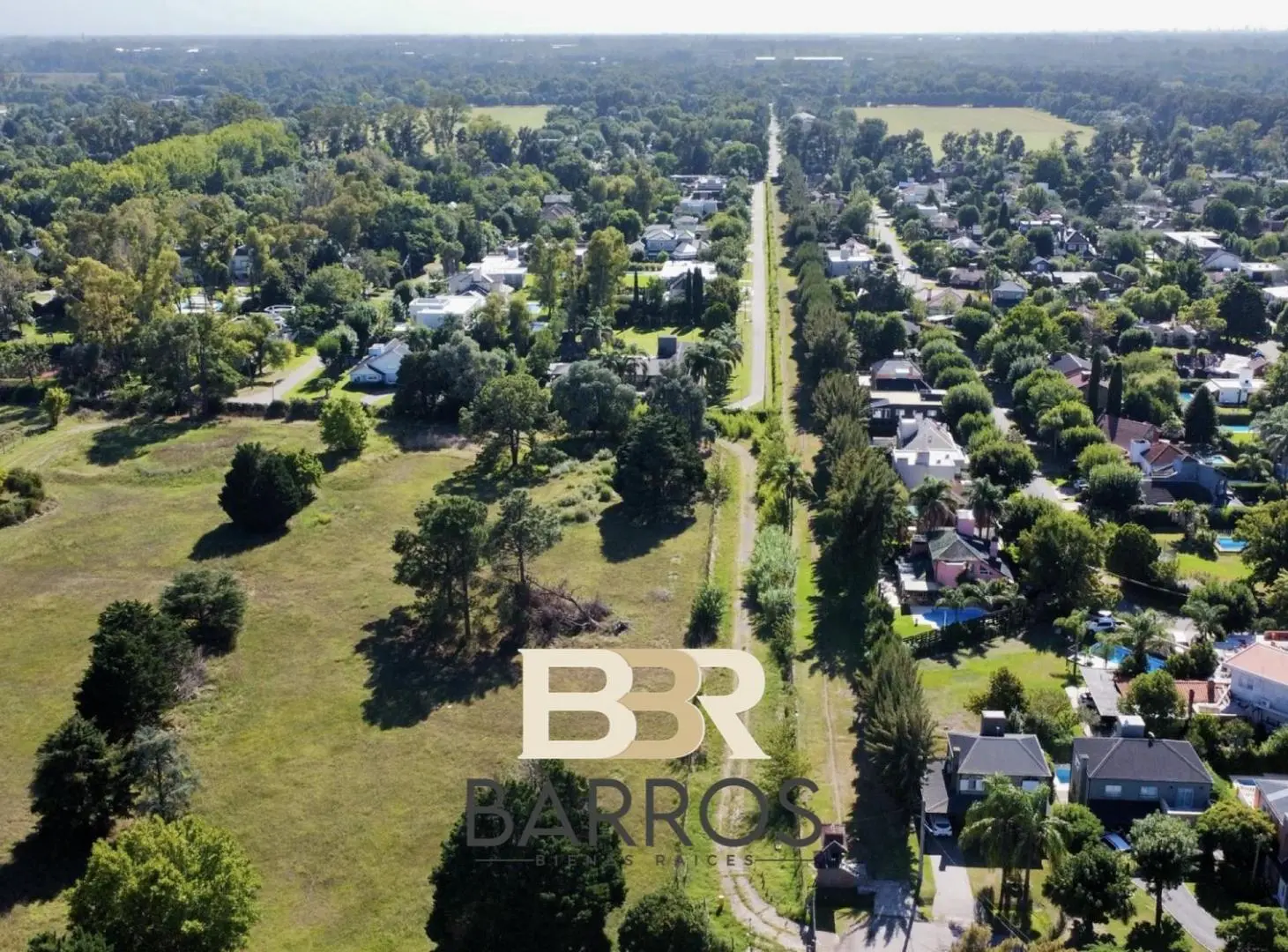 Venta terreno Barrio cerrado del golf 4