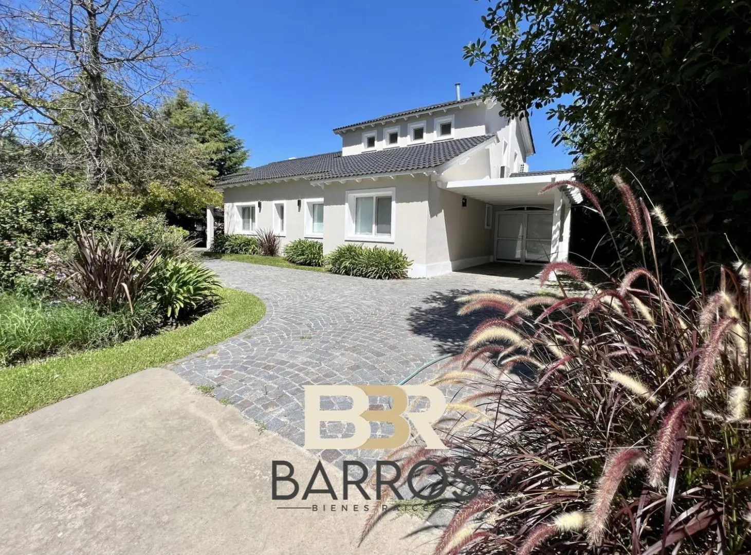 Venta casa Campos de Alvarez 3