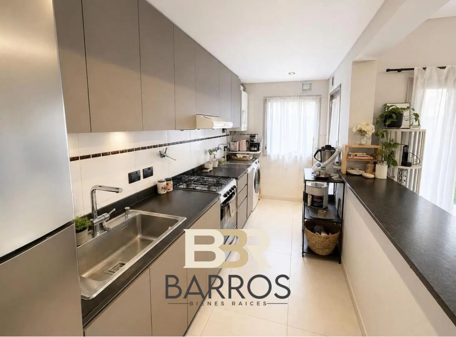 Alquiler departamento Moreno Condominio 5