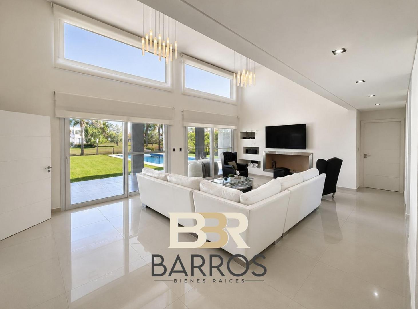 Foto de Venta Casa Terravista fondo lago, imagen 3