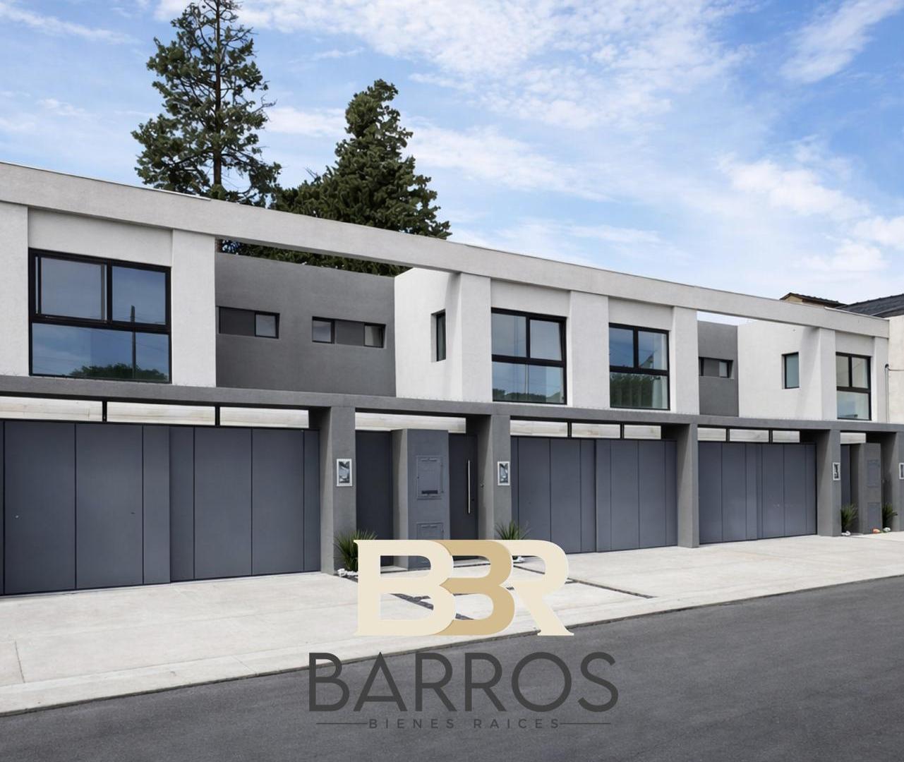 Venta duplex 4 ambientes Castelar