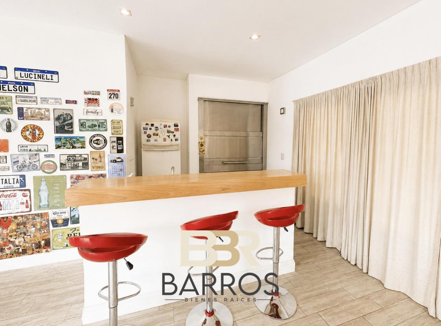 Foto de Alquiler casa Terravista 6 amb fondo al lago, imagen 2