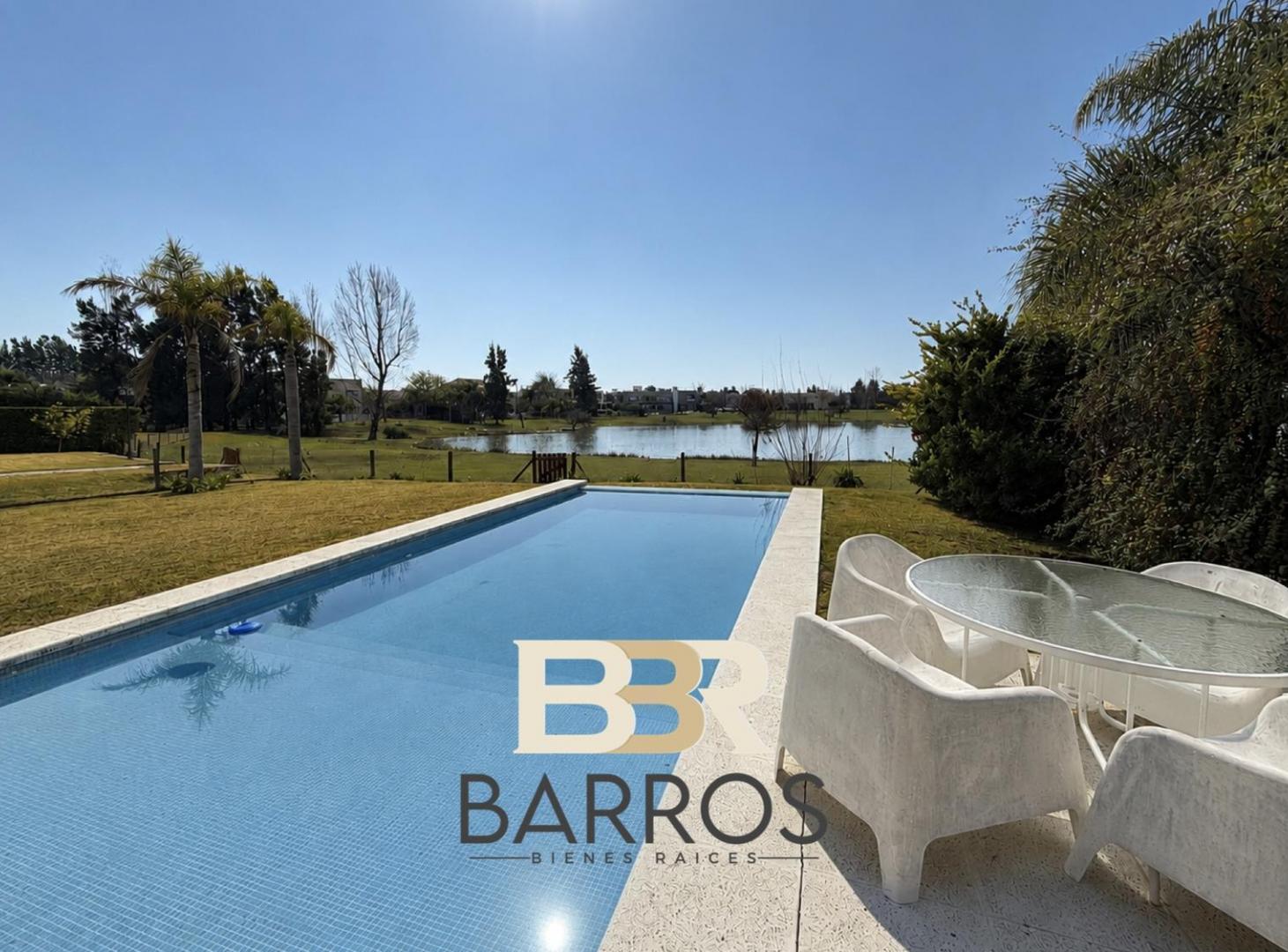 Foto de Alquiler casa Terravista 6 amb fondo al lago, imagen 3