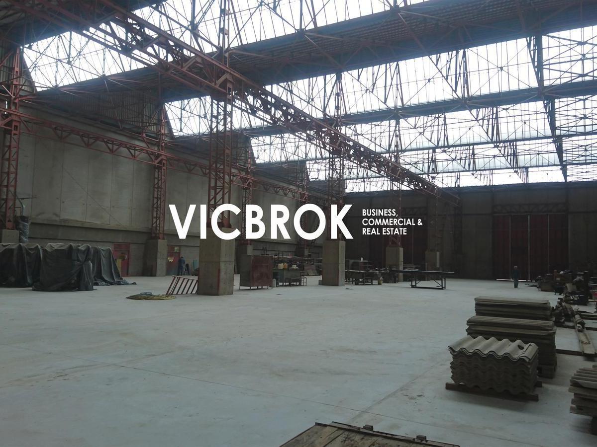Nave Industrial en Ricardo Rojas