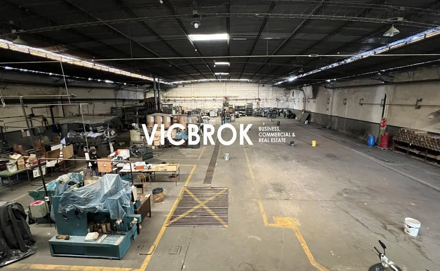 Depósito logístico e industrial en Munro 3