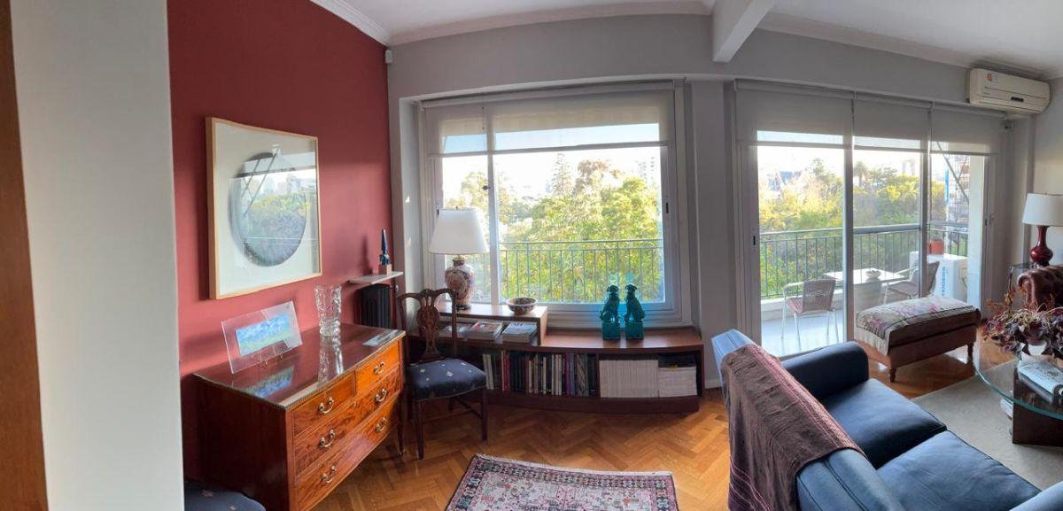 Foto de Excelente piso de categoría al frente con vista abierta al parque, imagen 2