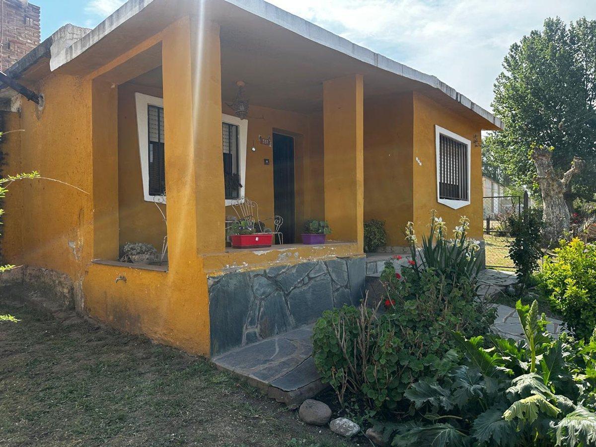 Se Vende Casa 2 Dorm. Unquillo 2