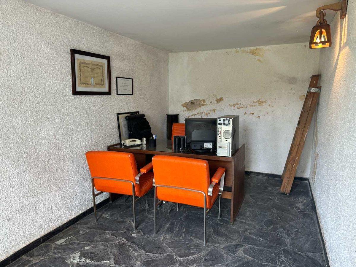 Hermosa Casona con Departamento en Rio Cuarto 4