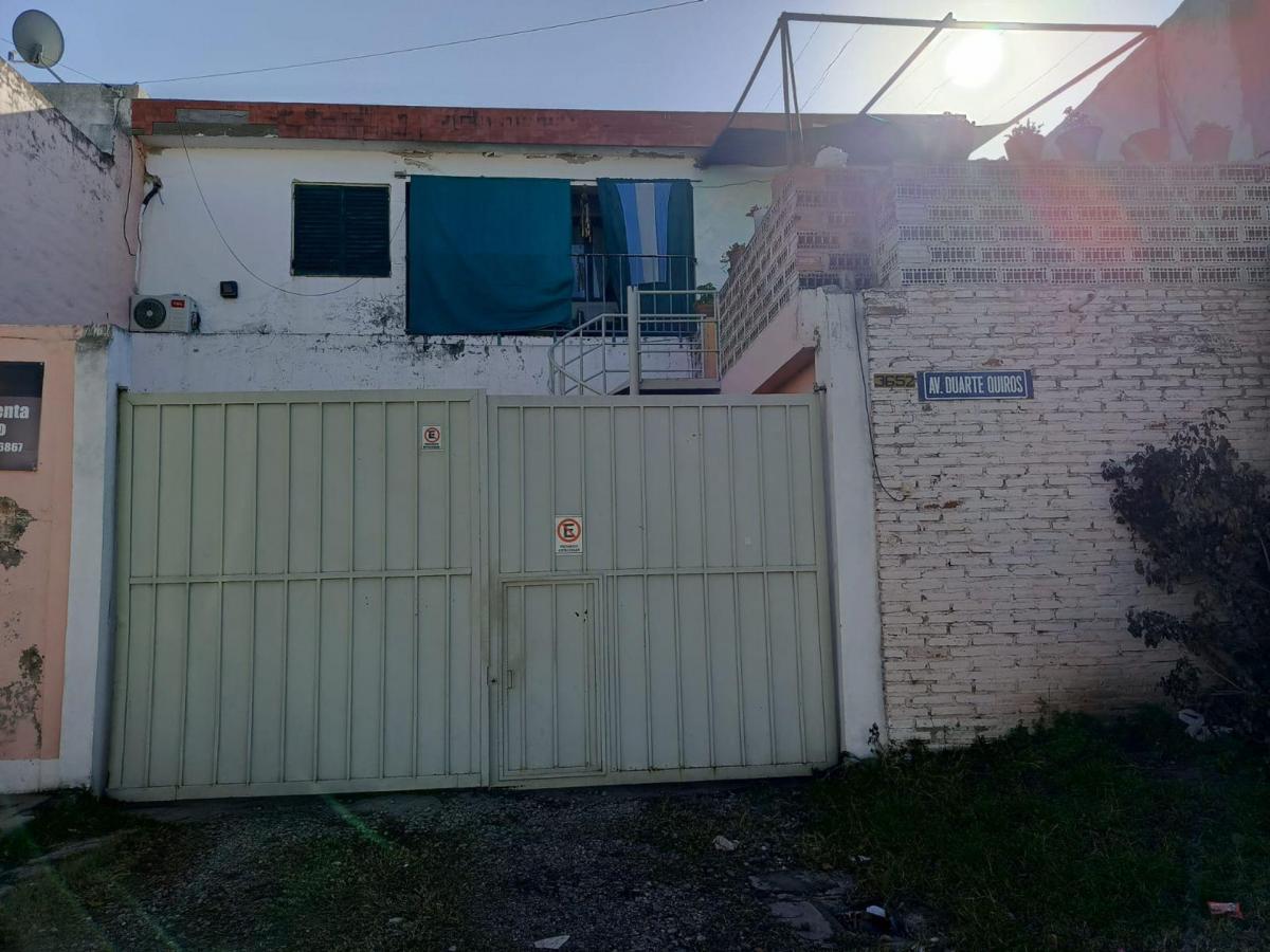 Galpón Ideal Inversor Sobre Av Duarte Quirós 2