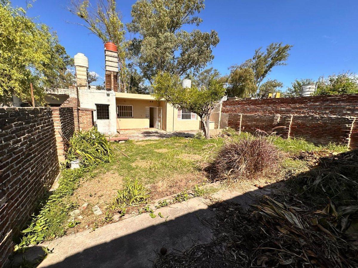 Casa en Venta 3 Dormitorio Zona Sur Excelente 4