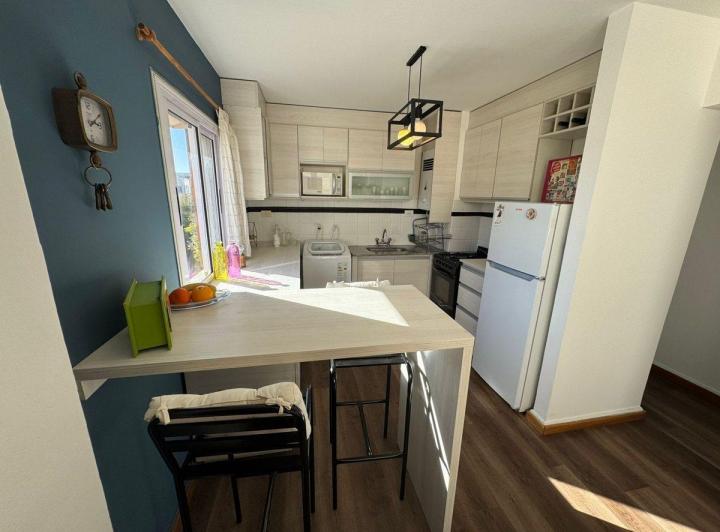 VENTA DPTO 2 DORMI REMODELADO AV COLON 1